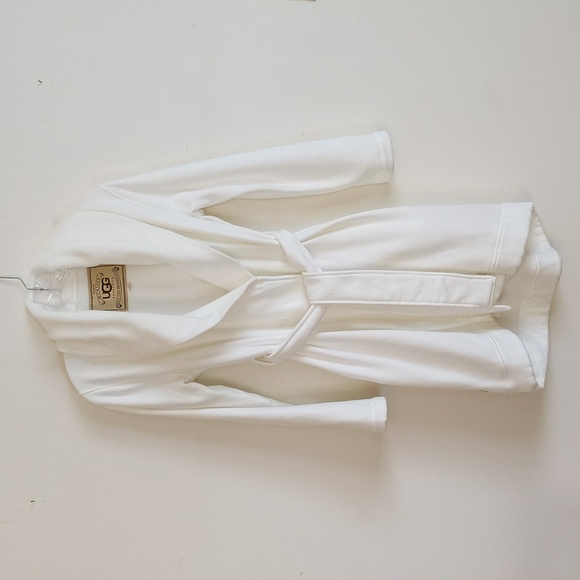 UGG Other - Ugg Blanche White Robe